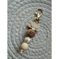 Sleutelhanger | Gegraveerde houten kraal | MRS